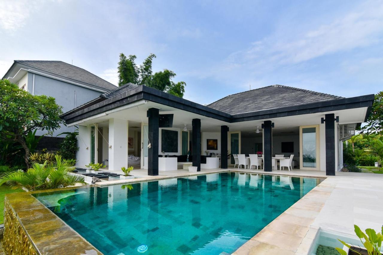 Villa Pondok Wahyu Sedana Уме-Аньяр Экстерьер фото